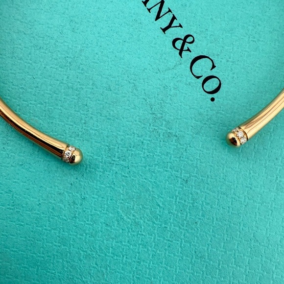 Tiffany & Co. 18k Diamond Bow Cuff Bracelet in Rose Gold 11g - Picture 6 of 7
